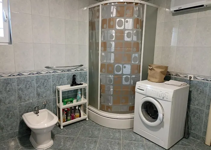 Royal * Bosanski Samac